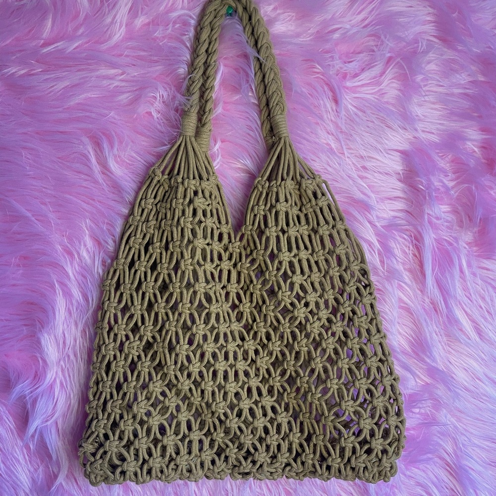Woven purse